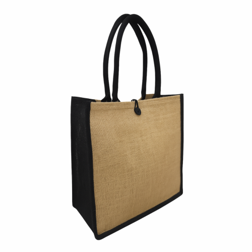 Bolsa de yute bicolor con asas negras y cierre de botón.